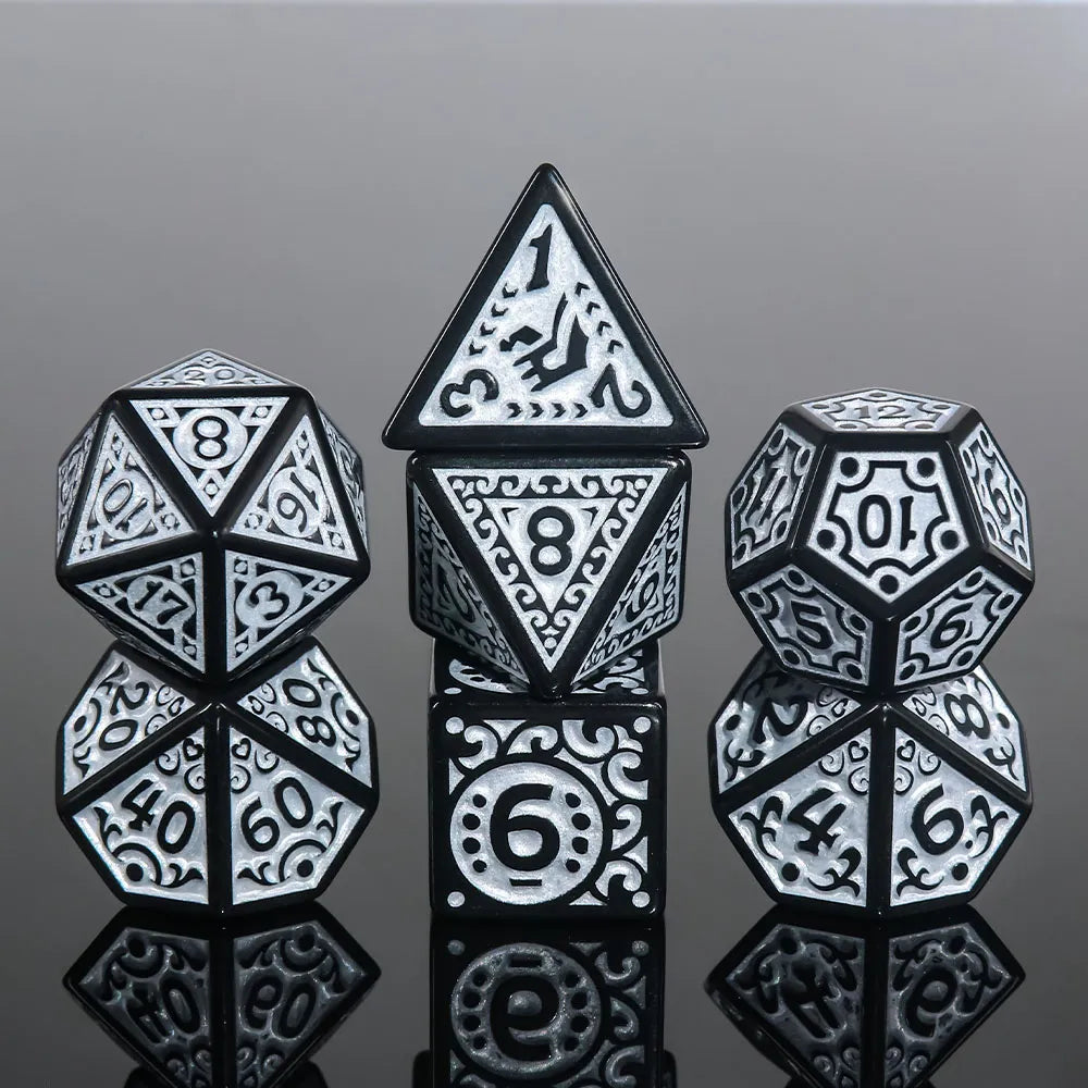 Magic Flame - Silver - 7ct Dice Set
