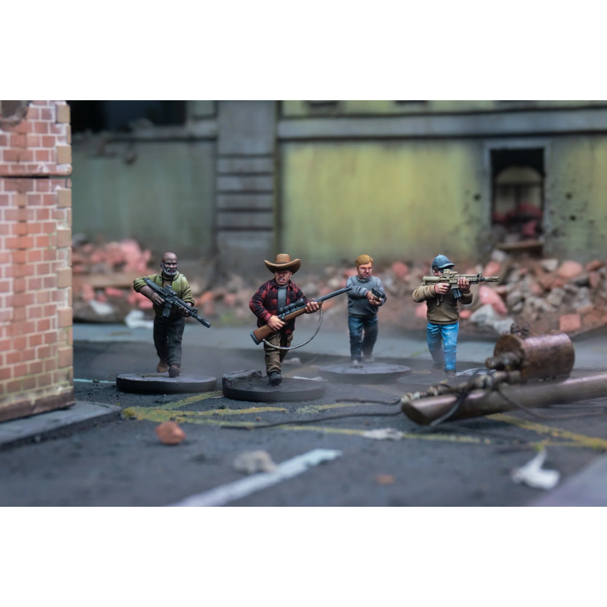 Wargames Atlantic - Pulp Adventure! - Civilians & Survivors (1): Men