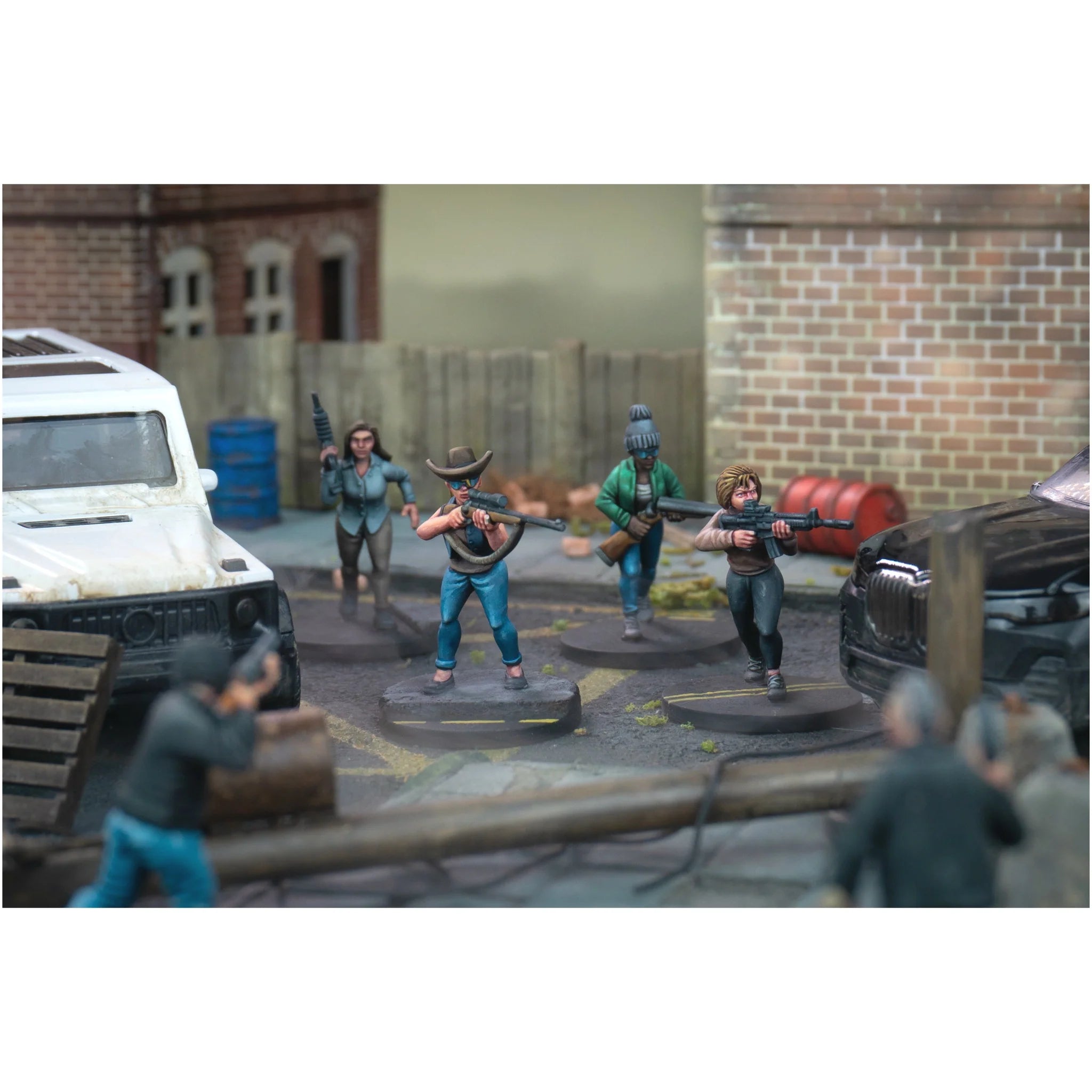 Wargames Atlantic - Pulp Adventure! - Civilians & Survivors (2): Women