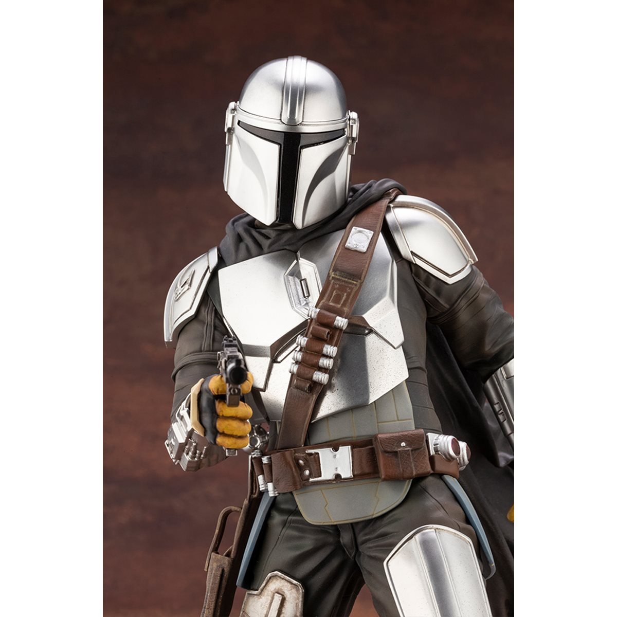 Star Wars The Mandalorian and Child 1:7 Scale ARTFX Statue