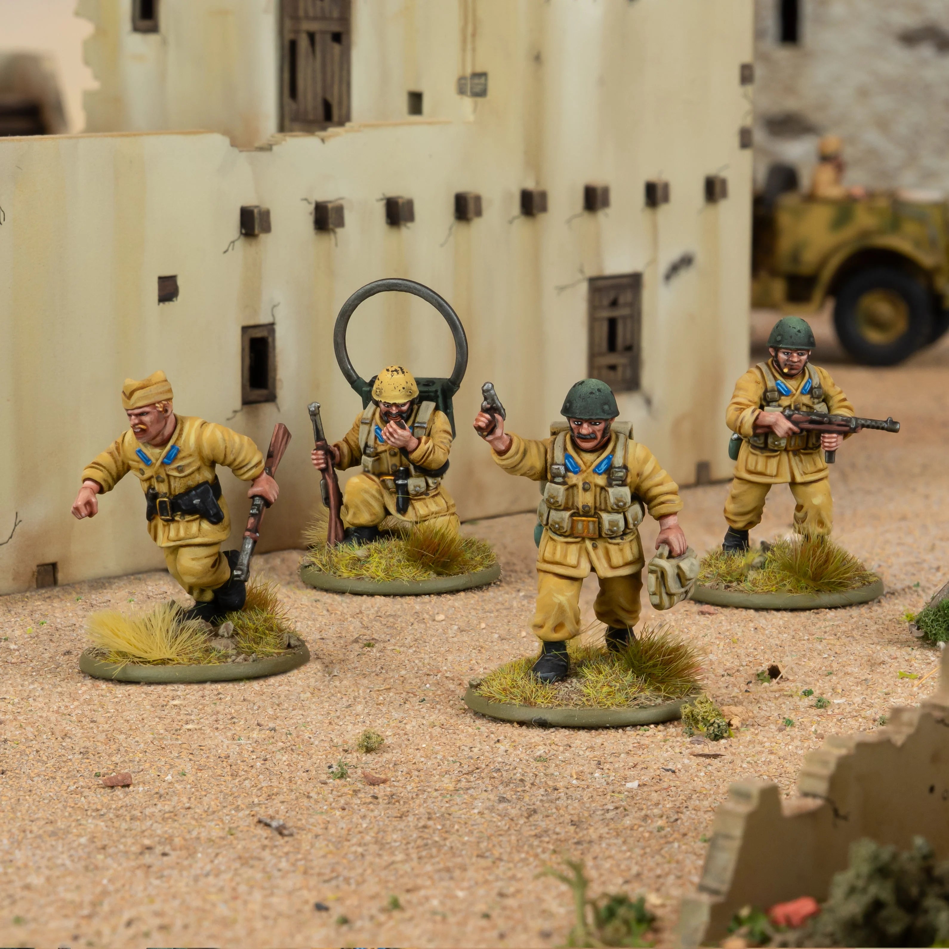 Bolt Action - Italy - Italian Paracadutisti - HQ
