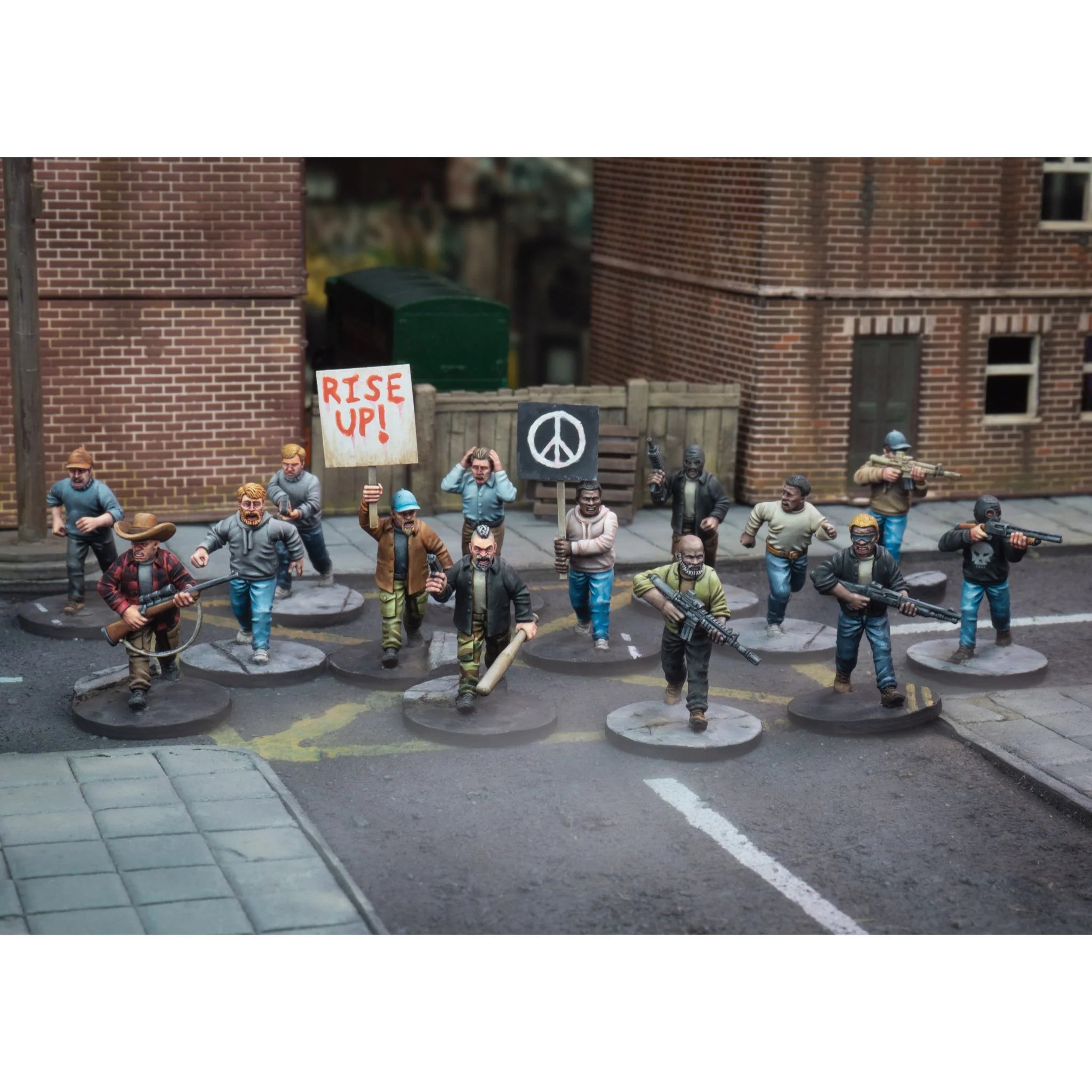Wargames Atlantic - Pulp Adventure! - Civilians & Survivors (1): Men