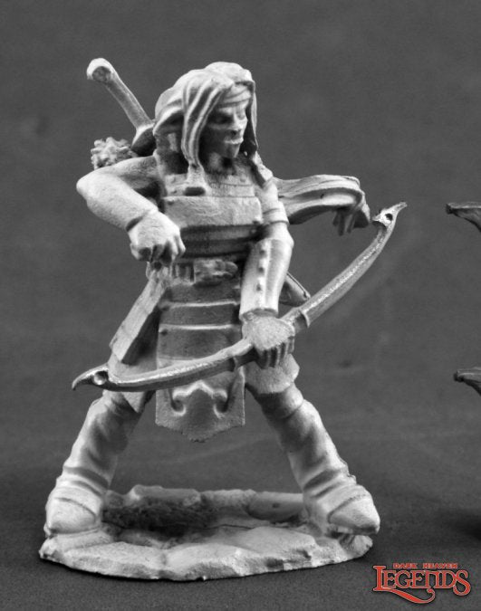 Reaper Miniatures: Dark Heaven Legends - Female Hobgoblin Archer