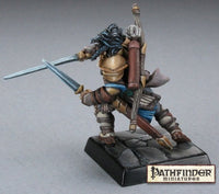 Reaper Miniatures: Pathfinder - Valeros, Iconic Male Human Fighter