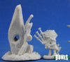 Reaper Miniatures: Dark Heaven Bones - Highland Familiar and Stone