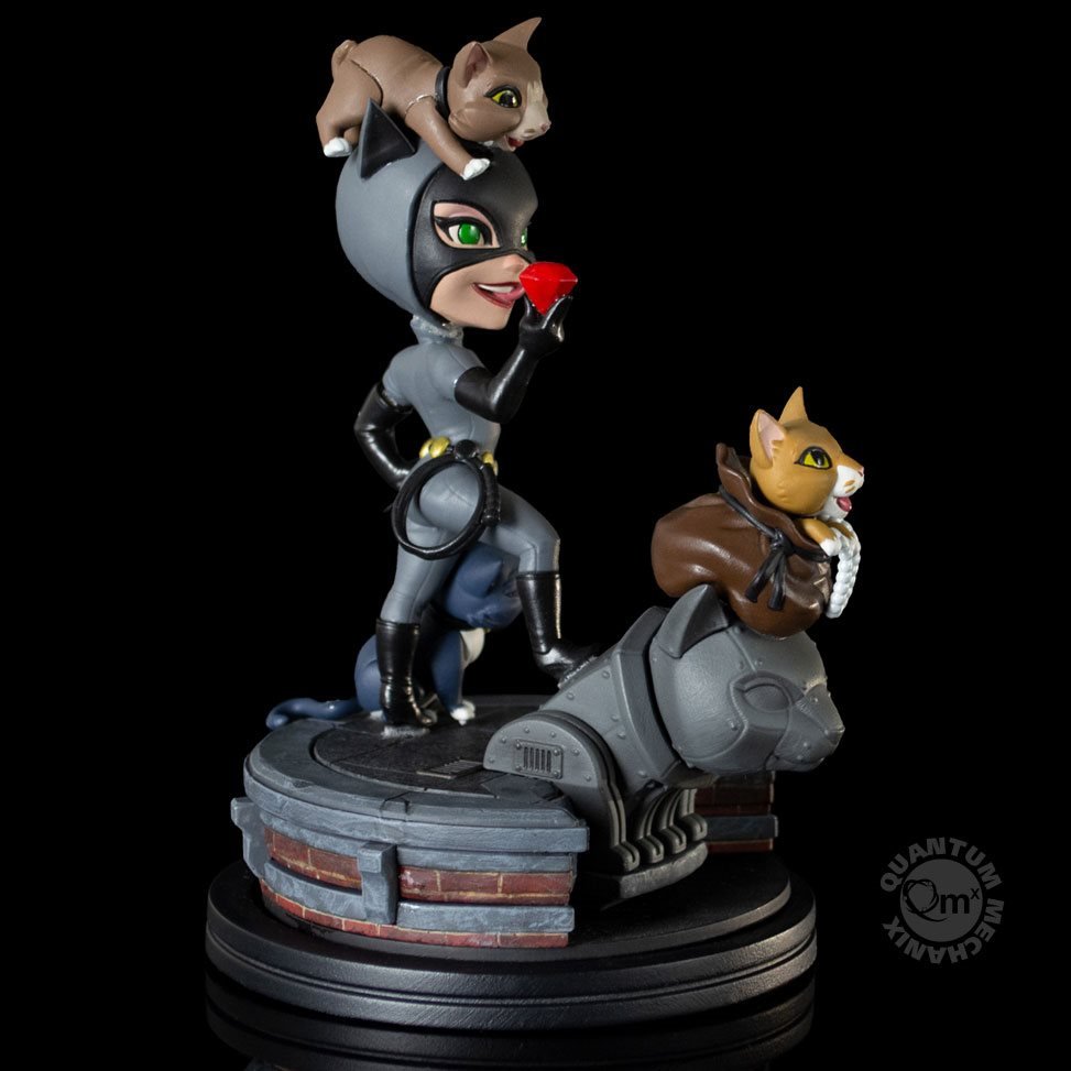 Batman: The Animated Series Catwoman Q-Fig Elite