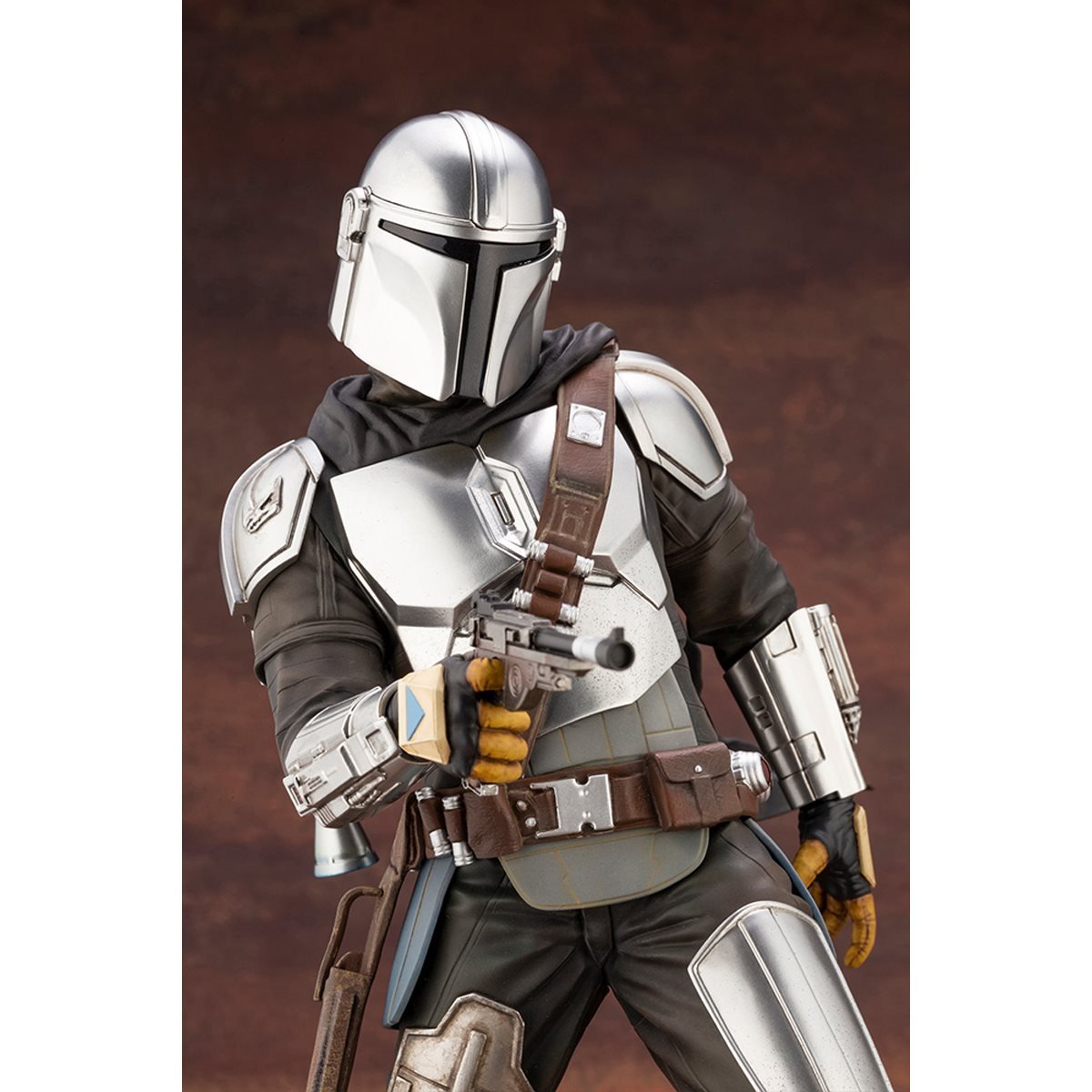 Star Wars The Mandalorian and Child 1:7 Scale ARTFX Statue