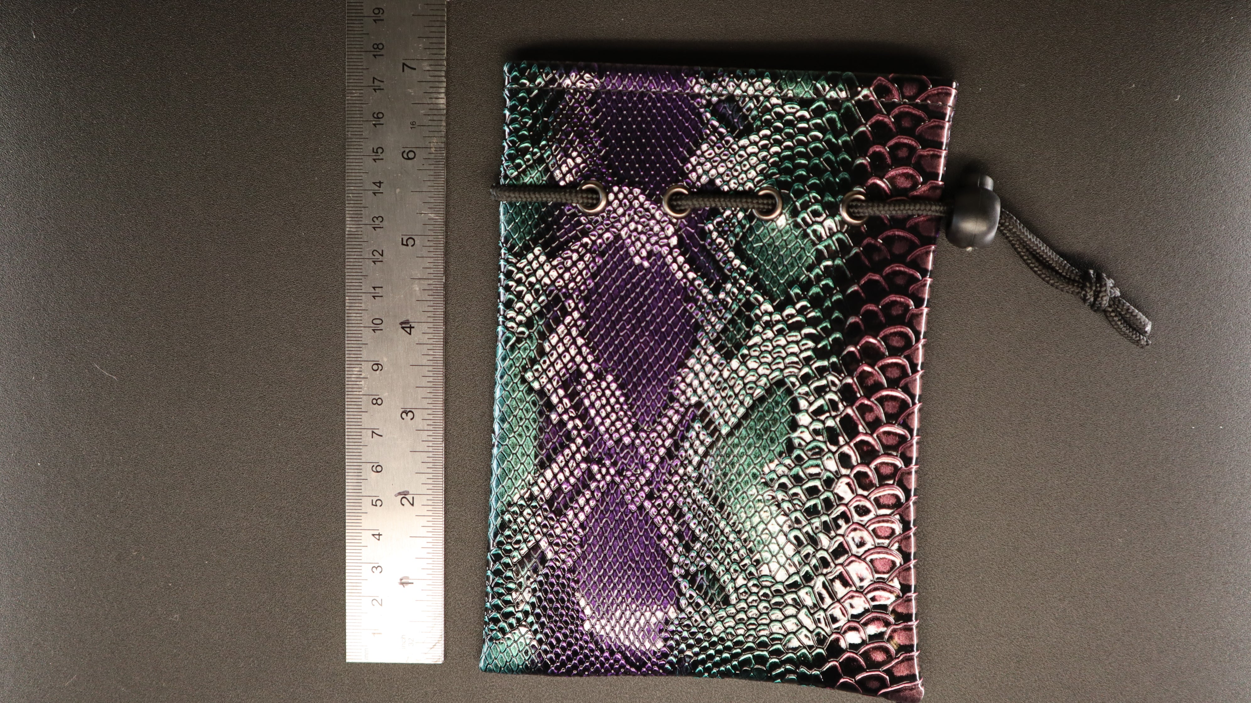 Dragon Hide Dice Bag (Green & Purple Bag) 12A
