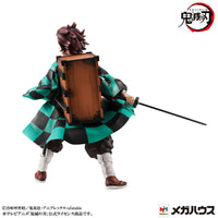 Demon Slayer: Kimetsu no Yaiba Tanjiro and Nezuko Kamado Brother and Sister Precious G.E.M. Series Statue Set