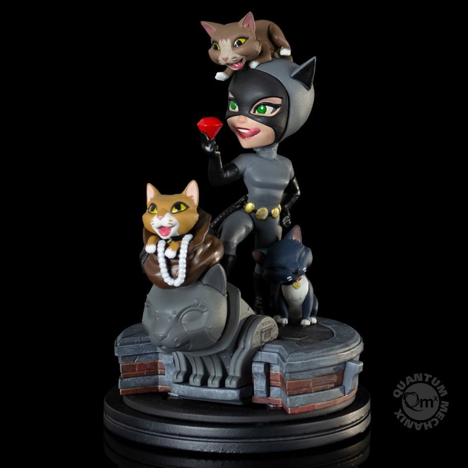 Batman: The Animated Series Catwoman Q-Fig Elite